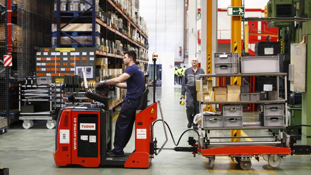 Trabajadores de un gran almacén / EP