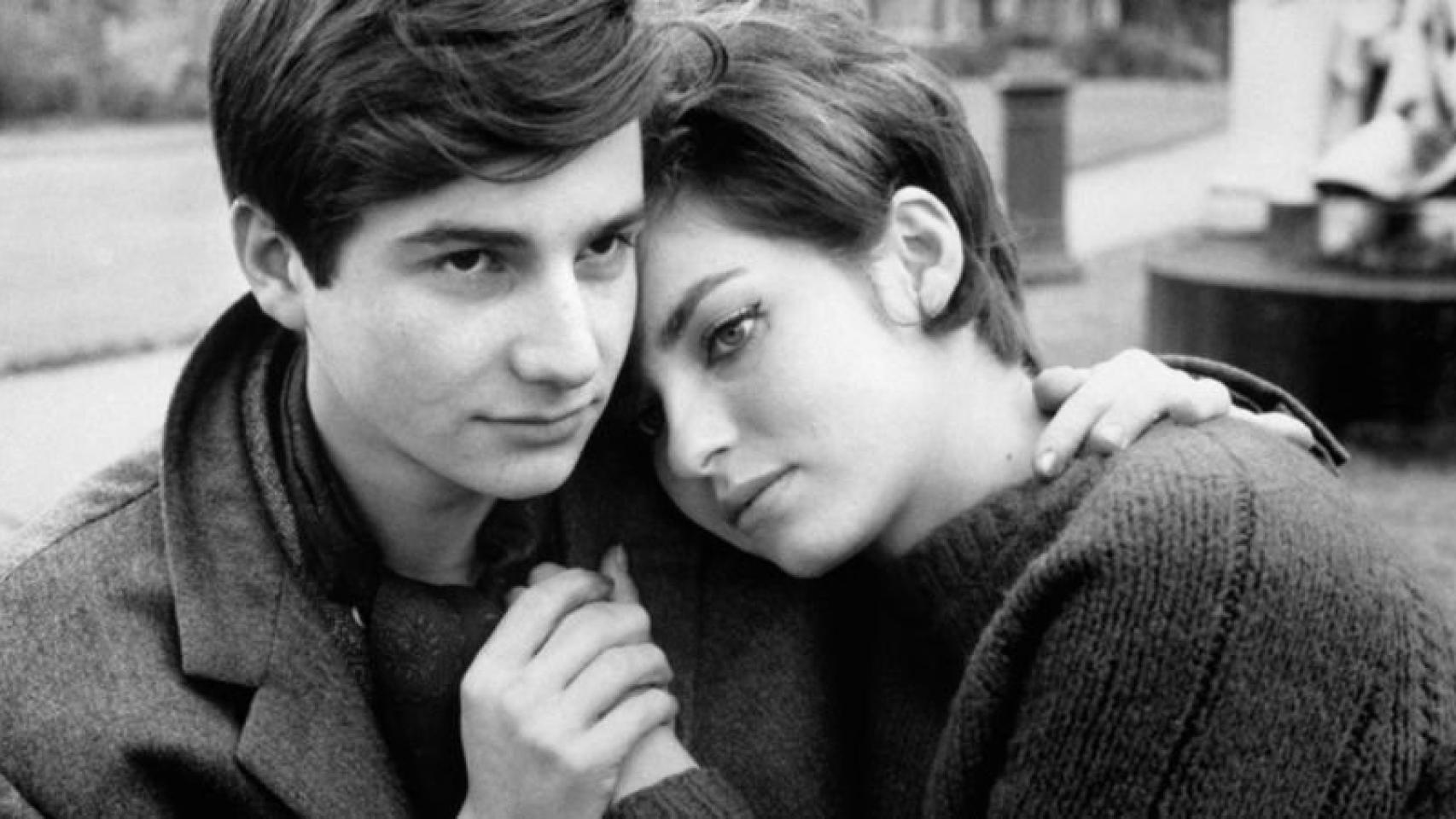 El actor Jean-Pierre Léaud, junto a la actriz Marie-France Pisier.