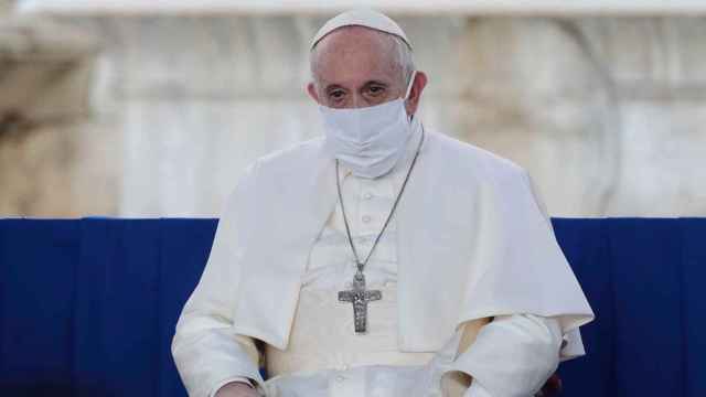 El Papa pasa por quirófano /EP