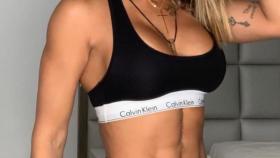 Sonia Isaza con un top