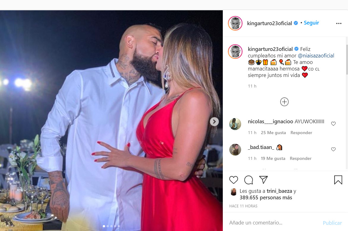 Arturo Vidal felicitando a Sonia Isaza | IG