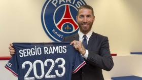Sergio Ramos, durante su presentación con el PSG, será uno de los mejores pagados de la plantilla / EFE
