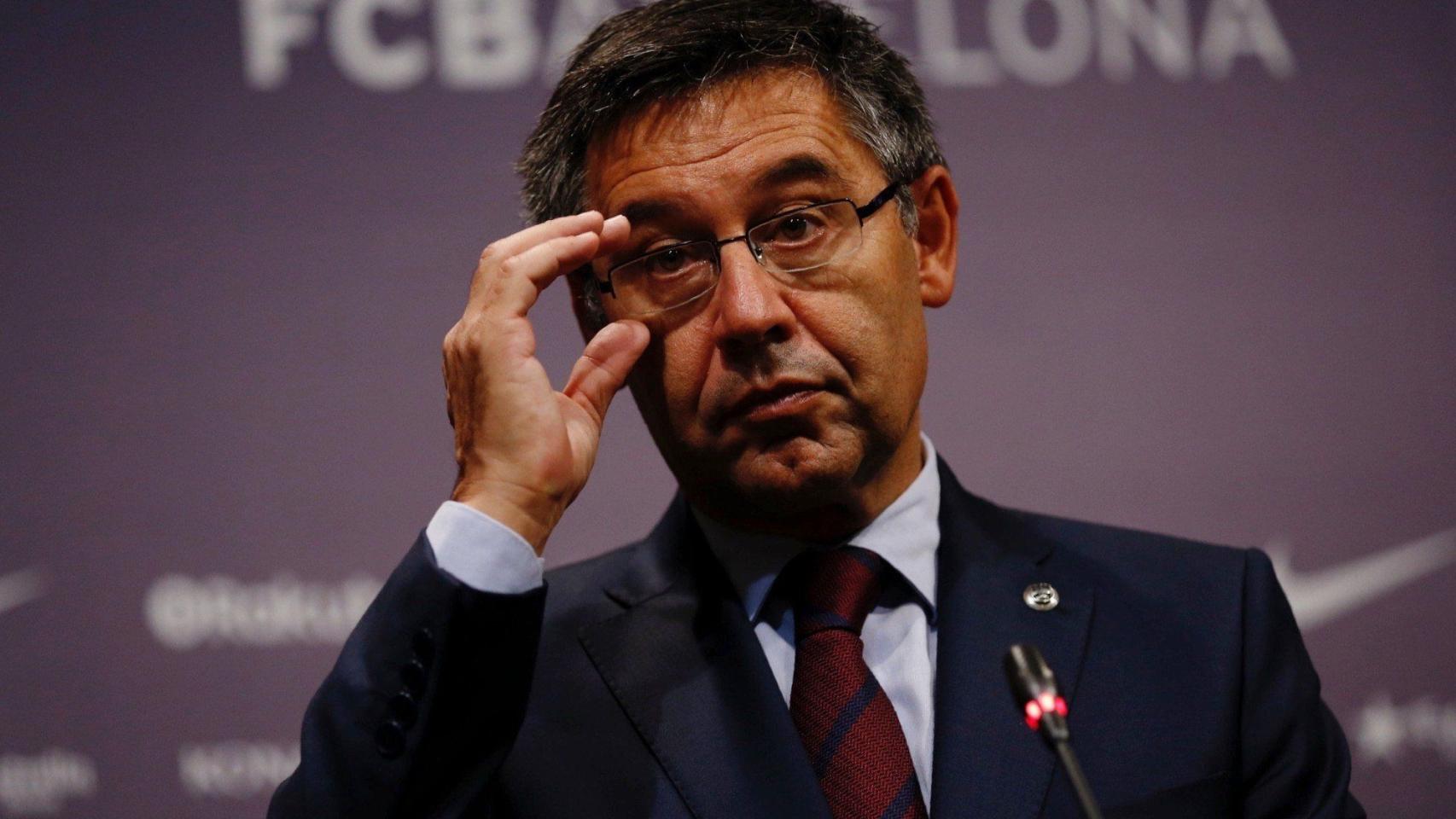 Josep Maria Bartomeu en una rueda de prensa con el Barça / EFE