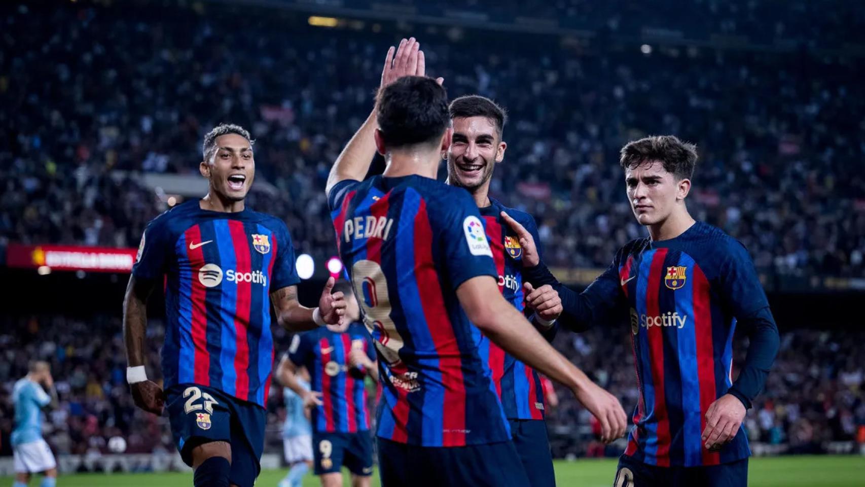 Los jugadores del Barça de Xavi celebran un gol contra el Celta de Vigo en el Camp Nou / FCB