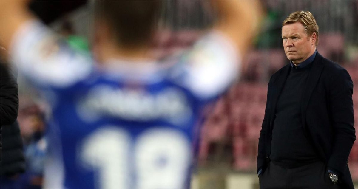 Koeman en el partido en el Camp Nou ante la Real Sociedad / FC BARCELONA