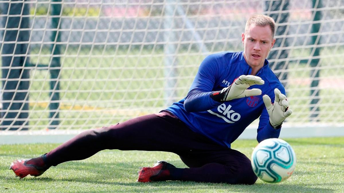 Ter Stegen entrenando con el Barça / FC Barcelona