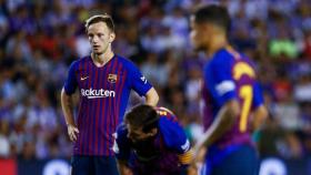 Una foto de Ivan Rakitic, Leo Messi y Philippe Coutinho durante un partido del Barça / Twitter