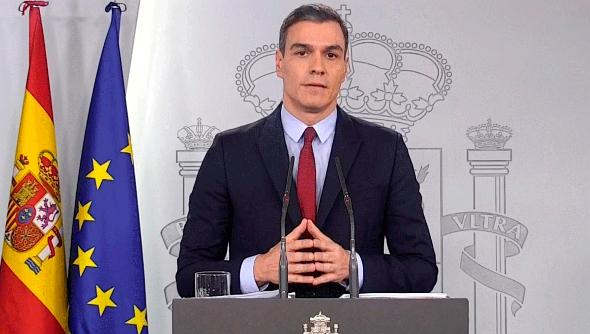 El presidente del Gobierno, Pedro Sánchez, durante la explicación de los detalles de la aplicación del estado de alarma / EFE