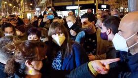 Laura Borràs, presidenta del Parlament, en el corte ilegal de la avenida Meridiana del pasado sábado / CG