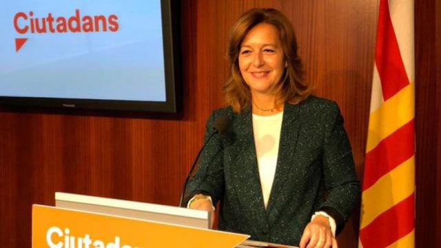 Carina Mejías, líder de Ciudadanos en Barcelona, en rueda de prensa / Cs