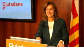 Carina Mejías, líder de Ciudadanos en Barcelona, en rueda de prensa / Cs
