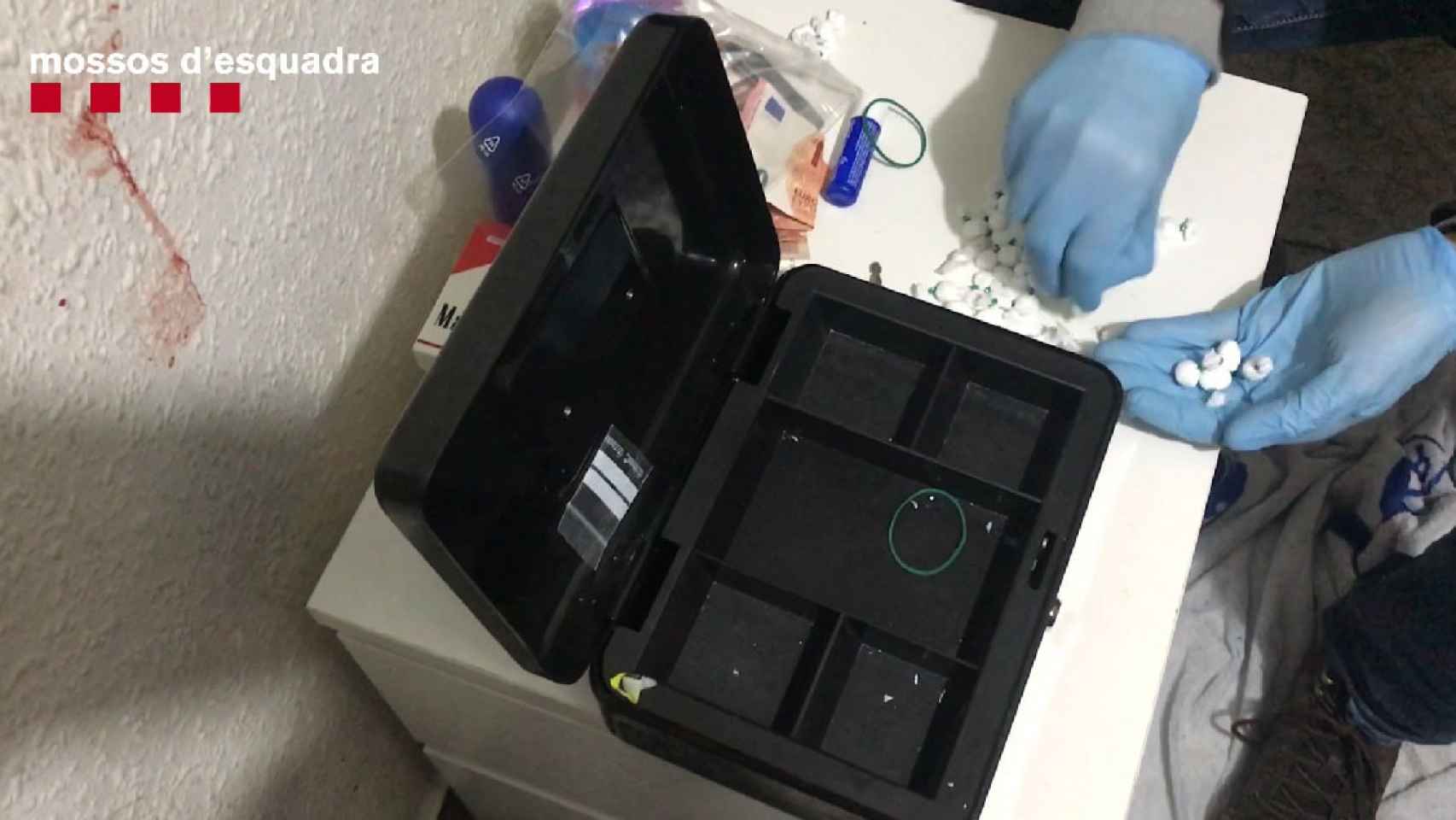 Los Mossos d'Esquadra se incautan de cocaína en un operativo en L'Hospitalet / MOSSOS