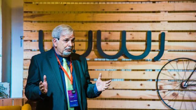 Simon Dolan durante una conferencia en el centro de innovación Valkiria / CG