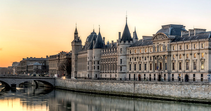 La cárcel de Conciergerie en París, Francia