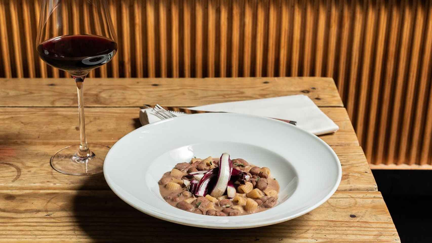 Uno de los platos de pasta que se podrán degustar en alguno de los 21 restaurantes de Barcelona durante la semana de la cocina italiana / ALEX FROLOFF