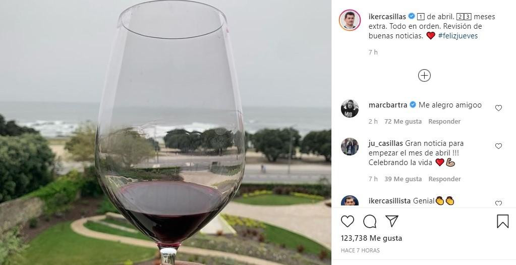 Iker Casillas celebra las buenas noticias sobre su infarto con una copa de vino / INSTAGRAM