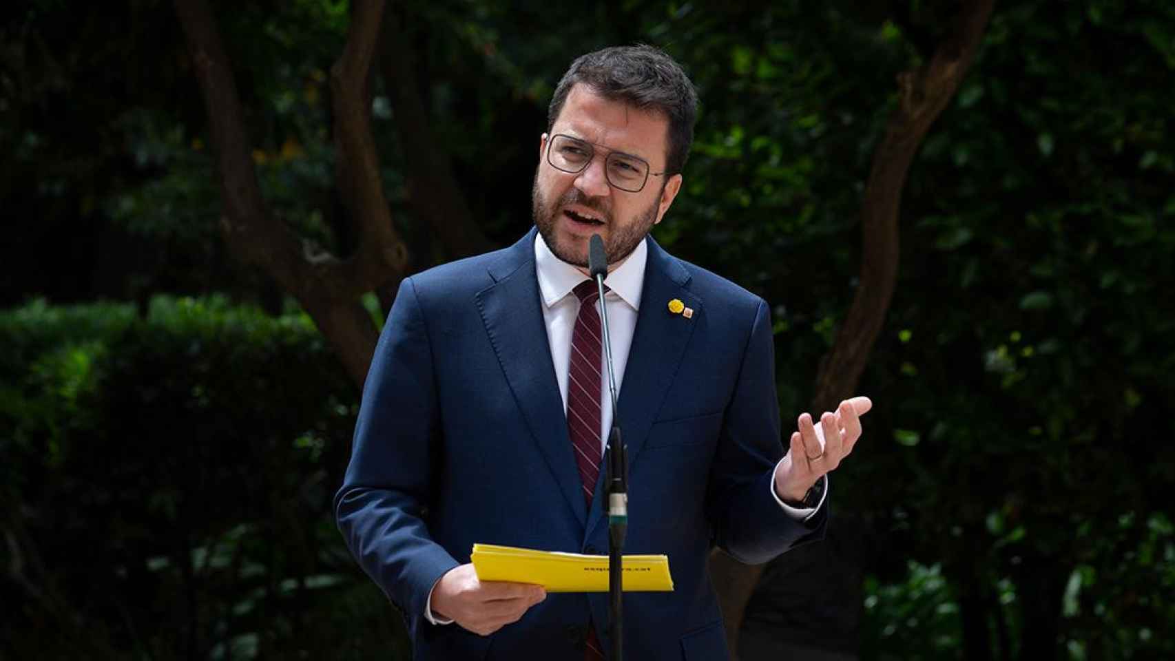 El presidente de la Generalitat en funciones, Pere Aragonès (ERC), durante una rueda de prensa en los jardines del Palau Robert / EP