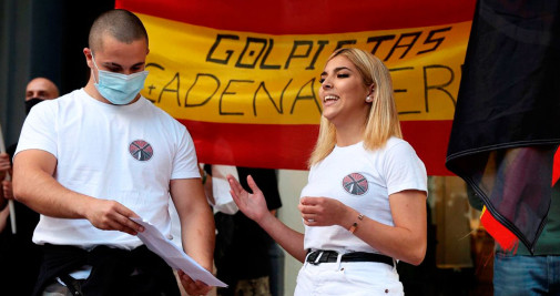 Rodrigo Miguélez e Isabel Peralta cuando dirigían Bastión Frontal / EFE