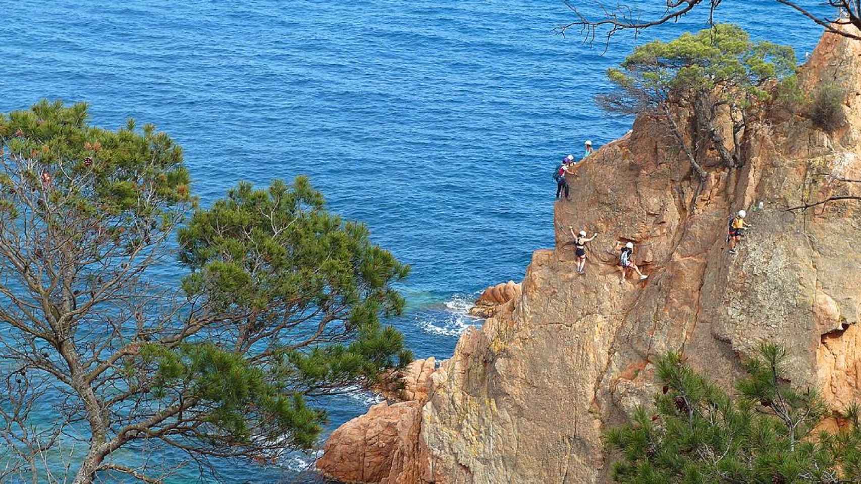 Vía ferrata en Sant Feliu de Guíxols, municipio en el que sucedió la muerte de la perra / YOLANDA CARDO