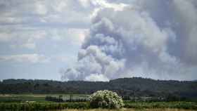 Imágenes del incendio en Francia que ha dejado un muerto y 3.000 evacuados.