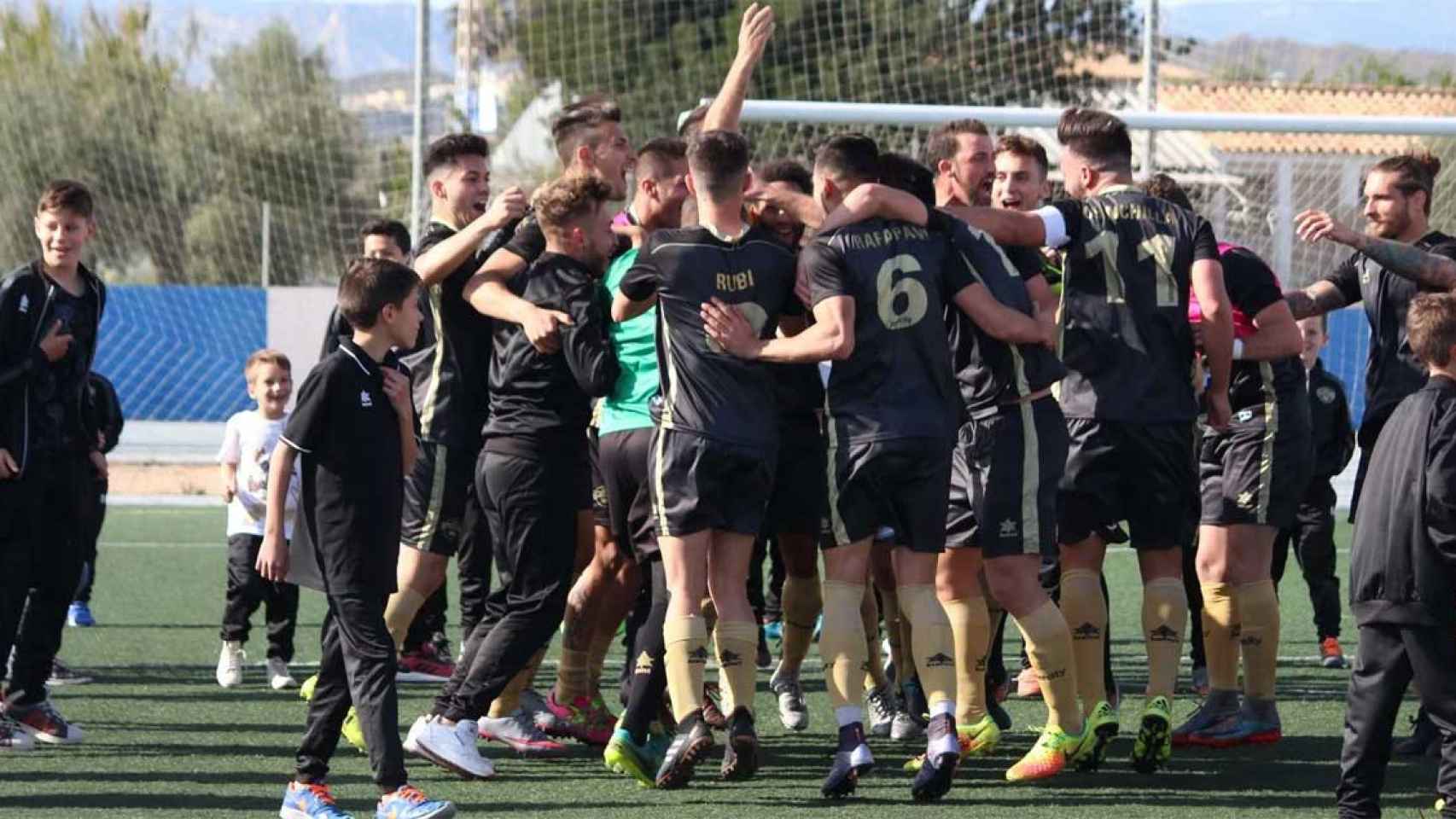 El Intercity juega en Tercera División pero aspira a llegar al fútbol profesional y salir a bolsa / INTERCITY