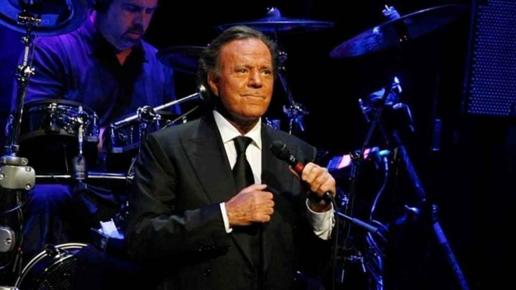 Julio Iglesias avisa que emprenderá acciones legales /EP