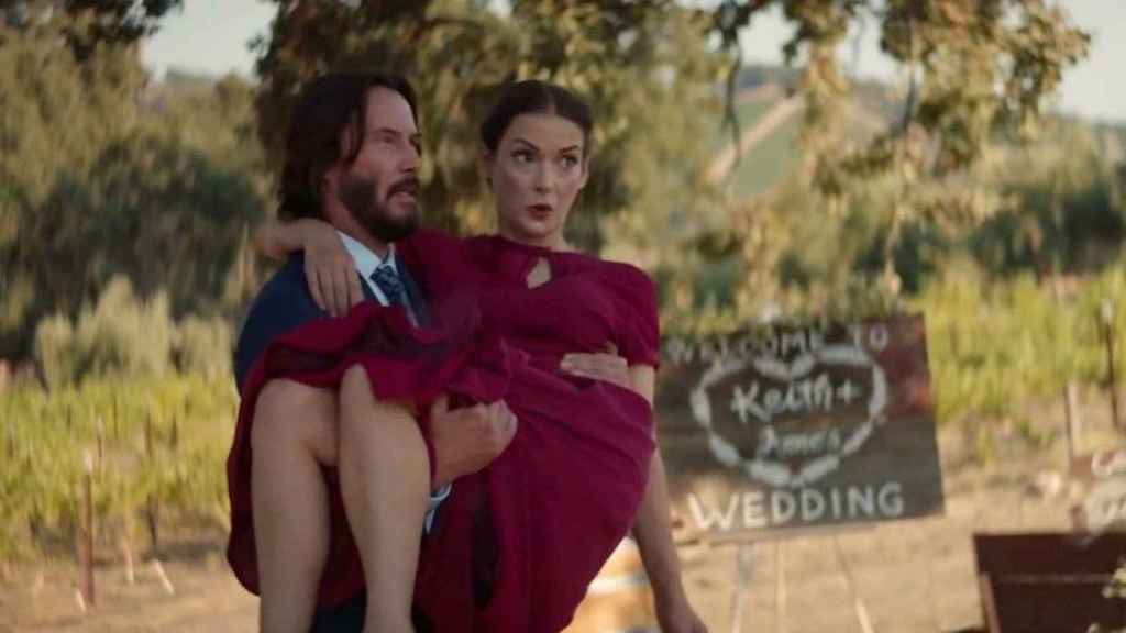 Una imagen de Winona Ryder con Keanu Reeves en su nueva película