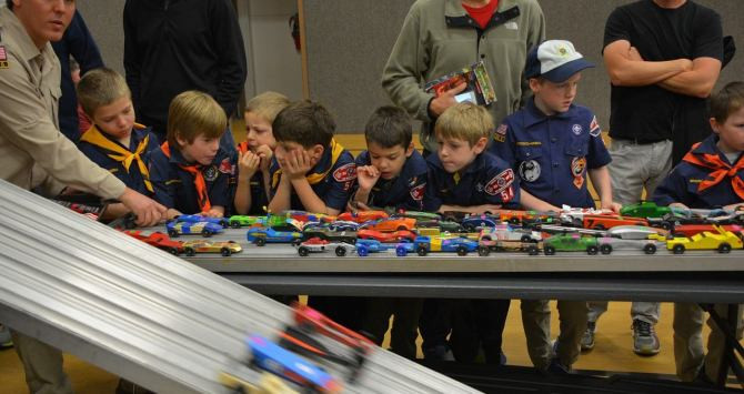 Boy Scouts jugando a las carreras / CREATIVE COMMONS