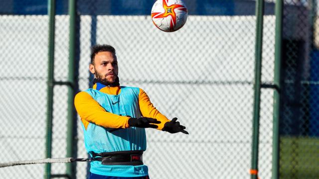 El nuevo cambio de 'look' de Martin Braithwaite / FCB