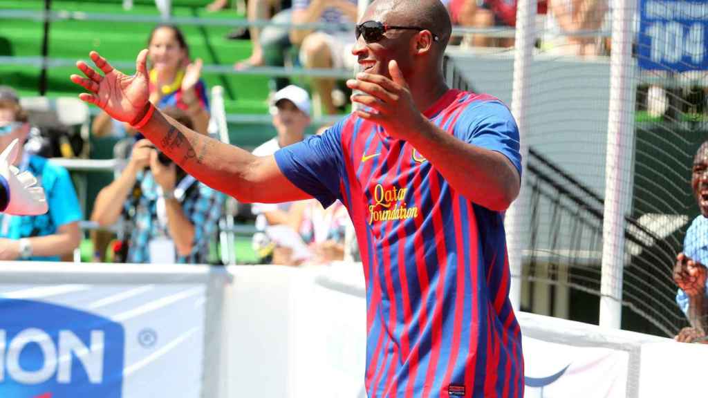 Kobe Bryant, en una imagen de archivo con una camiseta del Barça / FC Barcelona