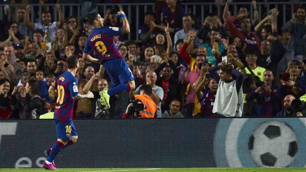 Una foto de Luis Suárez celebrando su tanto al Sevilla / EFE