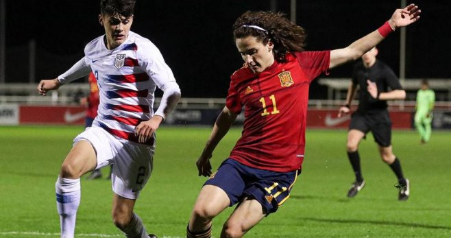 Fabio Blanco, en un partido con las categorías inferiores de la selección española | EFE