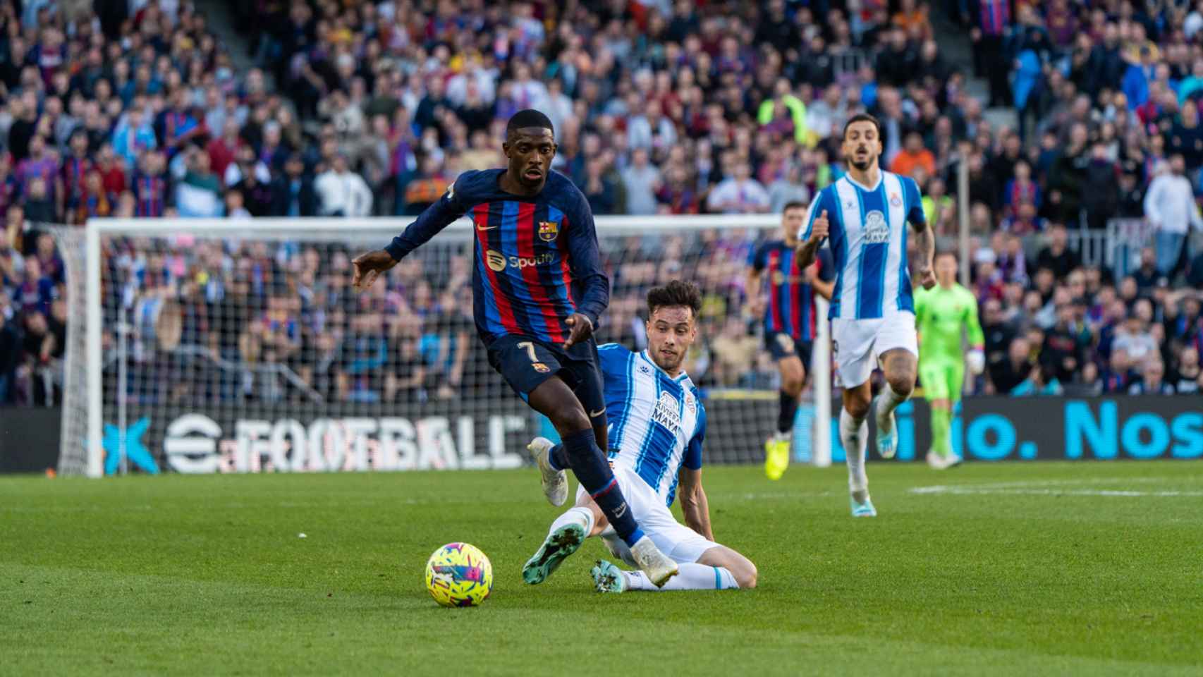 Dembele, en acción durante el último partido de liga contra el Espanyol / Luis Miguel Añón (Culemanía)