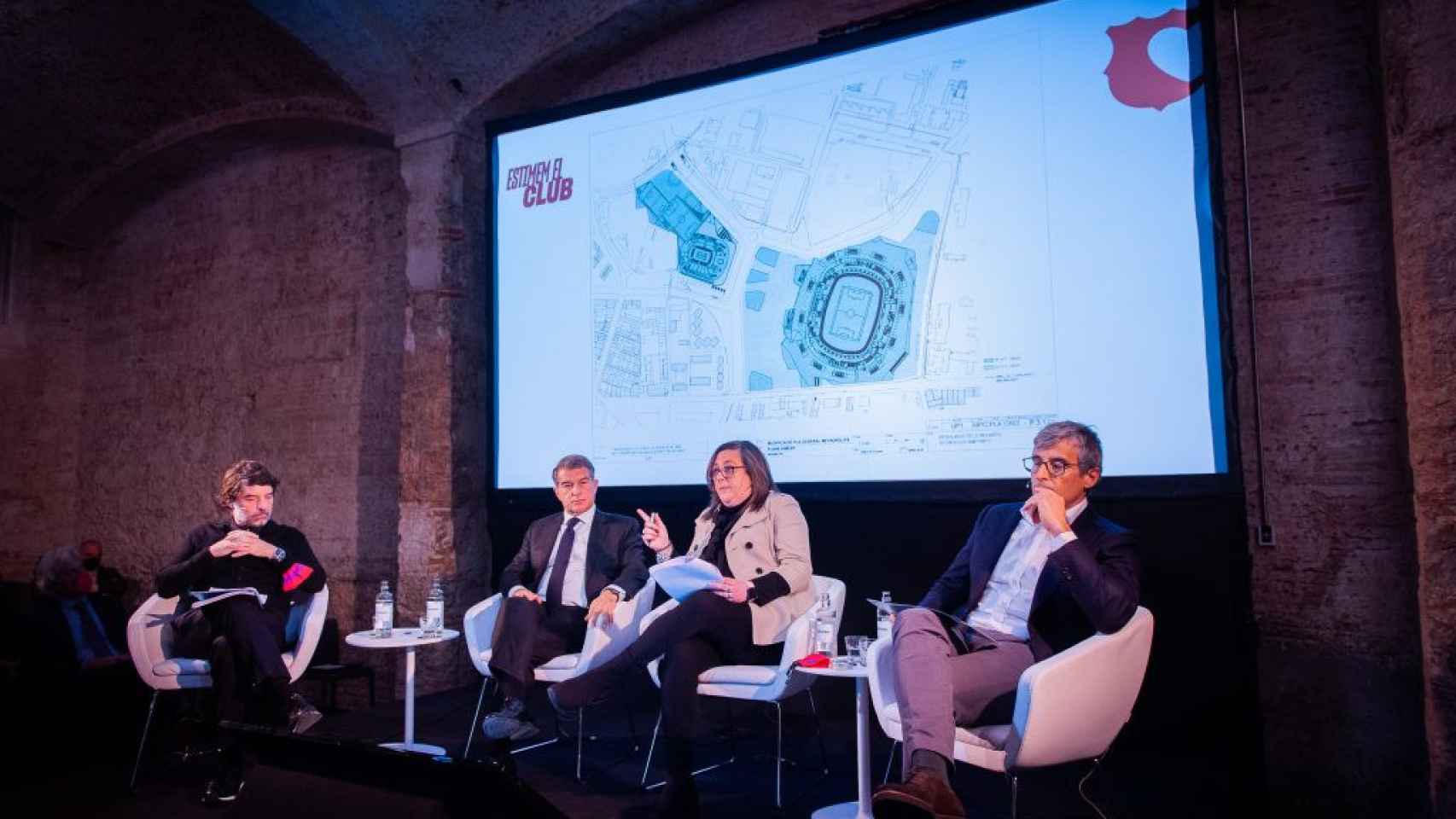 Joan Laporta presentando su modelo de Espai Barça en la campaña / 'Estimem el Barça'