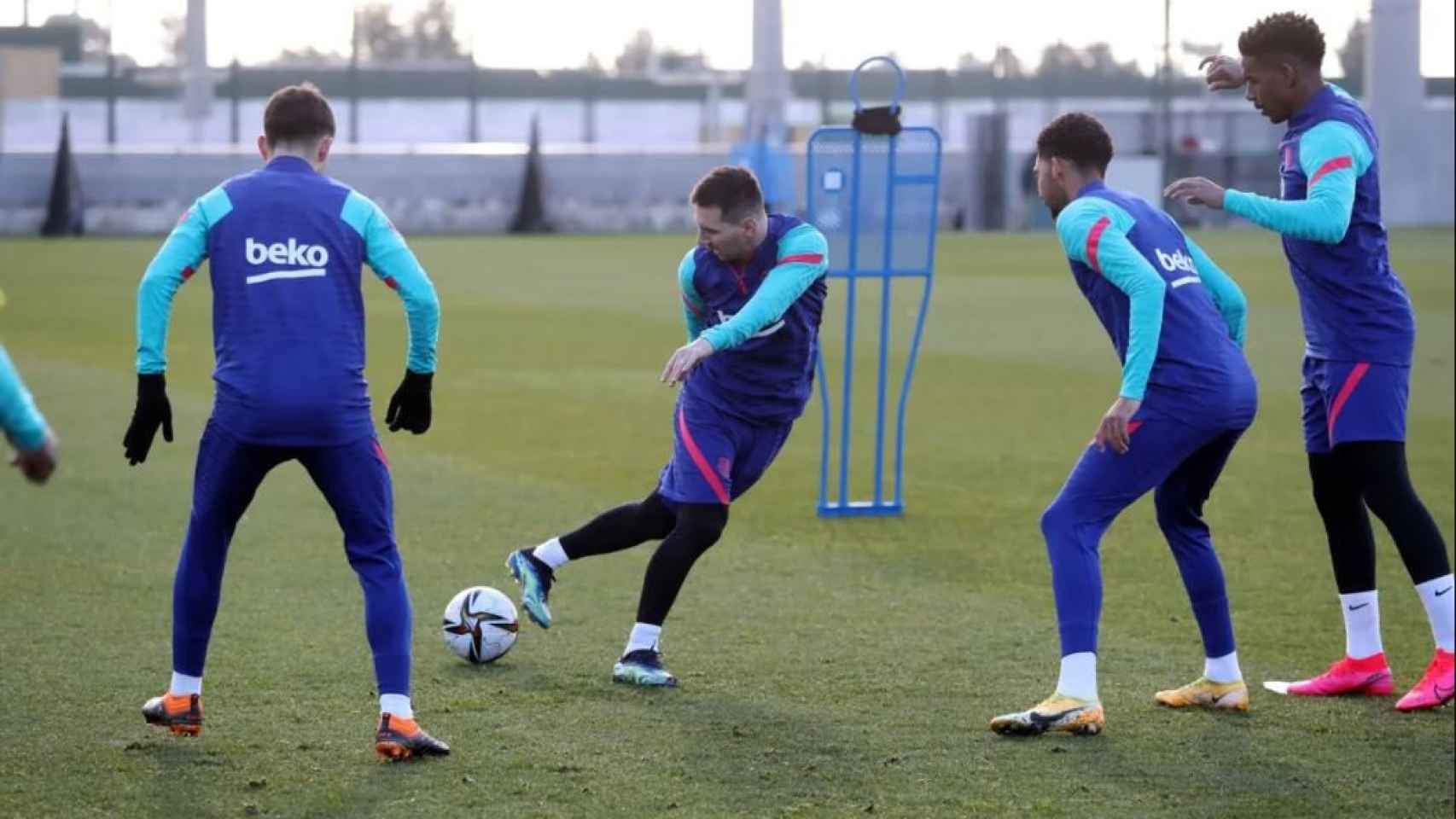 Leo Messi en el entrenamiento previo al partido de Copa del Rey contra el Rayo Vallecano / FC BARCELONA