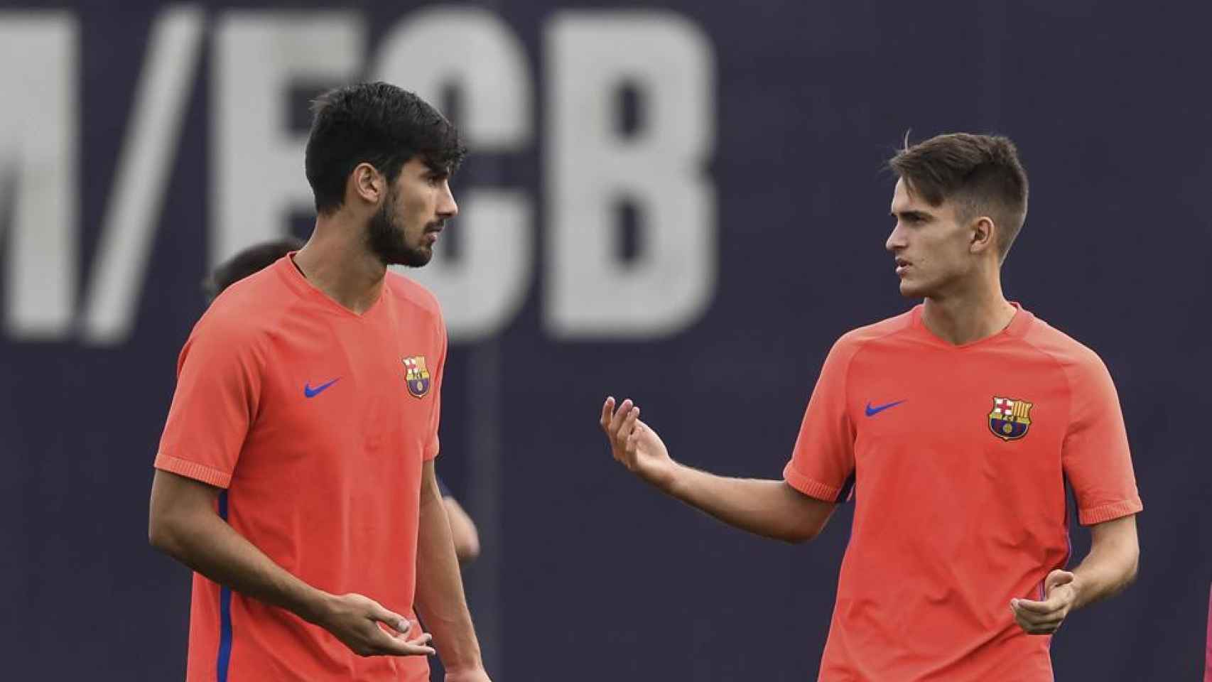 André Gomes y Denis Suárez en un entrenamiento del Barça / EFE