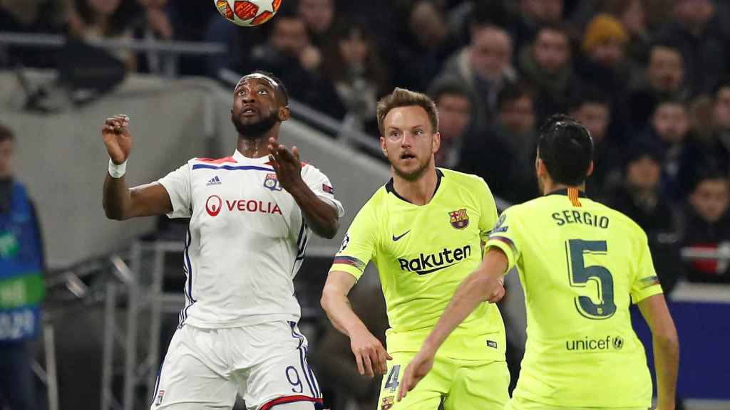 Una foto de Ivan Rakitic durante el partido frente al Olympique de Lyon / EFE