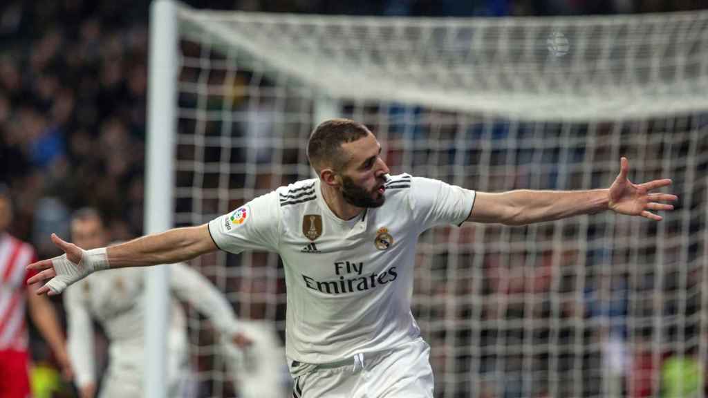 Karim Benzema celebrando un gol contra el Girona en Copa del Rey / EFE