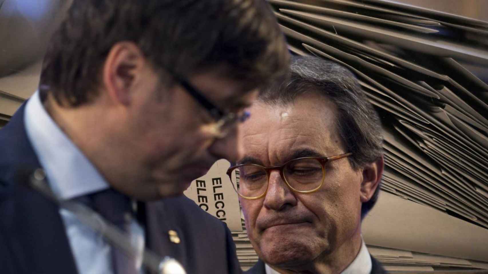 Carles Puigdemont, líder de JxCat, y Artur Mas, presidente del PDECat, en un fotomontaje / CG