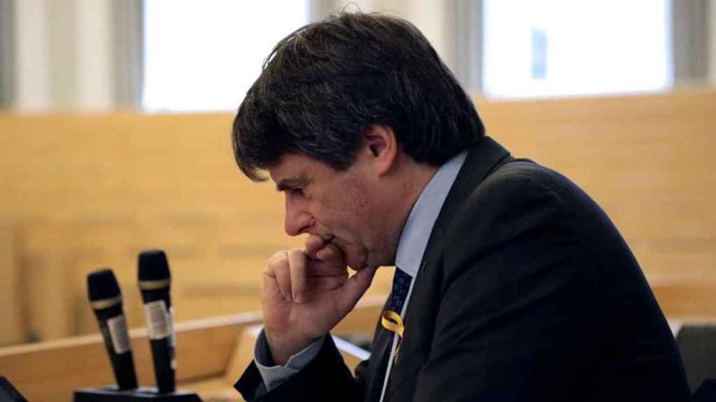 El expresidente Carles Puigdemont antes de pronunciar una conferencia en la Universidad de Helsinki / EFE