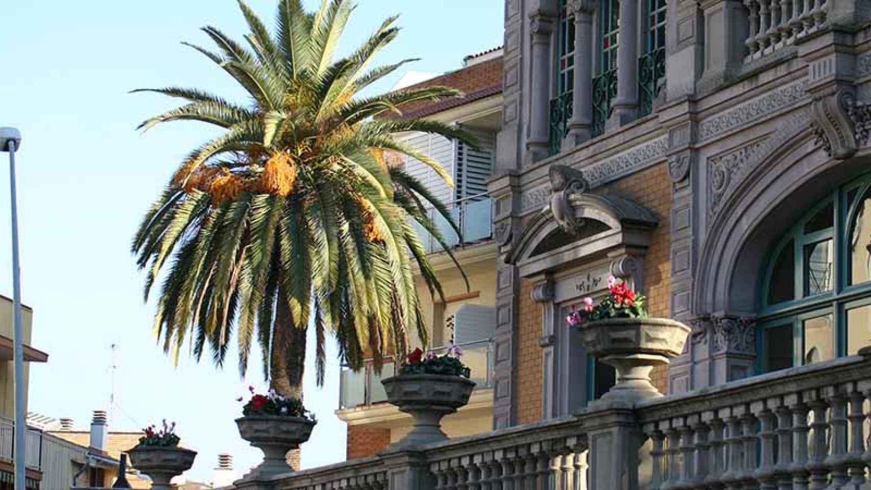 Fachada del Ayuntamiento de Pallejà (Barcelona). / CG