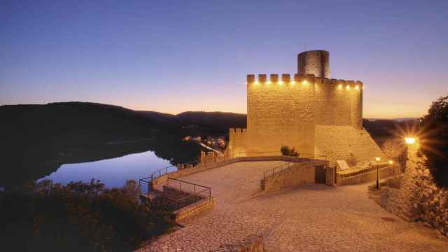 Castillo Castellet Abertis / España