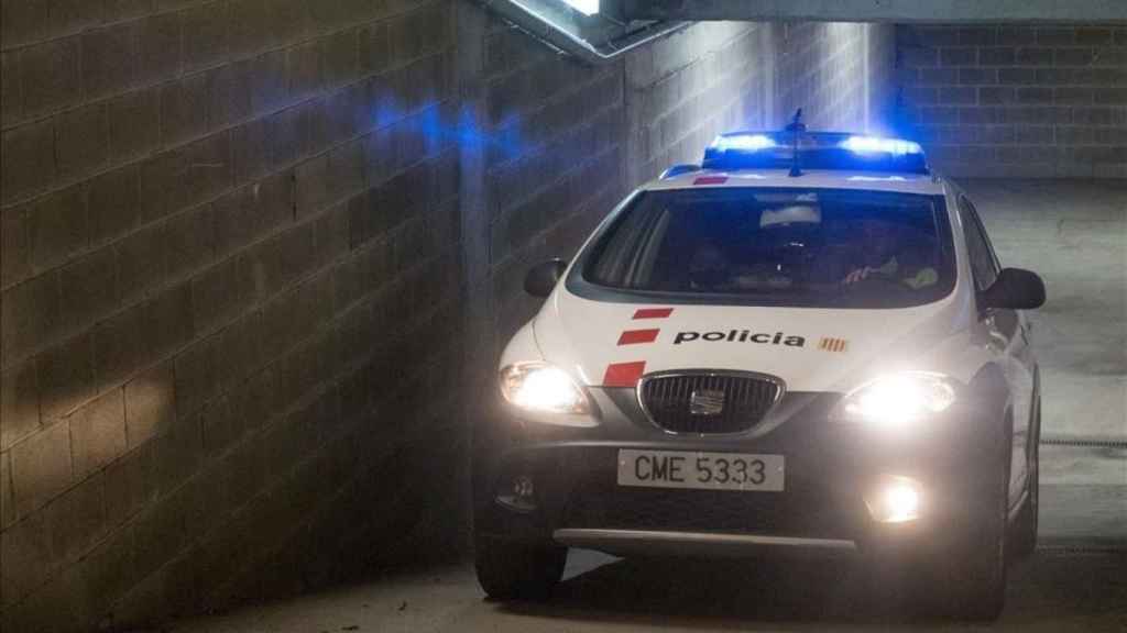 Un coche de Mossos d'Esquadra, en una imagen de archivo / EFE