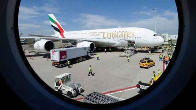 Imagen de un avión de Emirates, aerolínea del Golfo con sede en Dubái / EFE