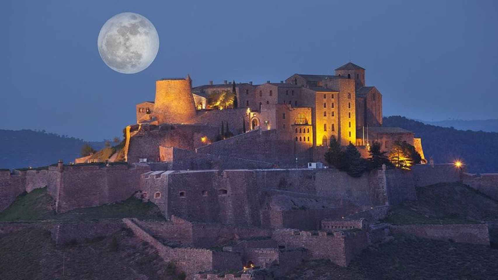 Castillo de Cardona / PARADORES