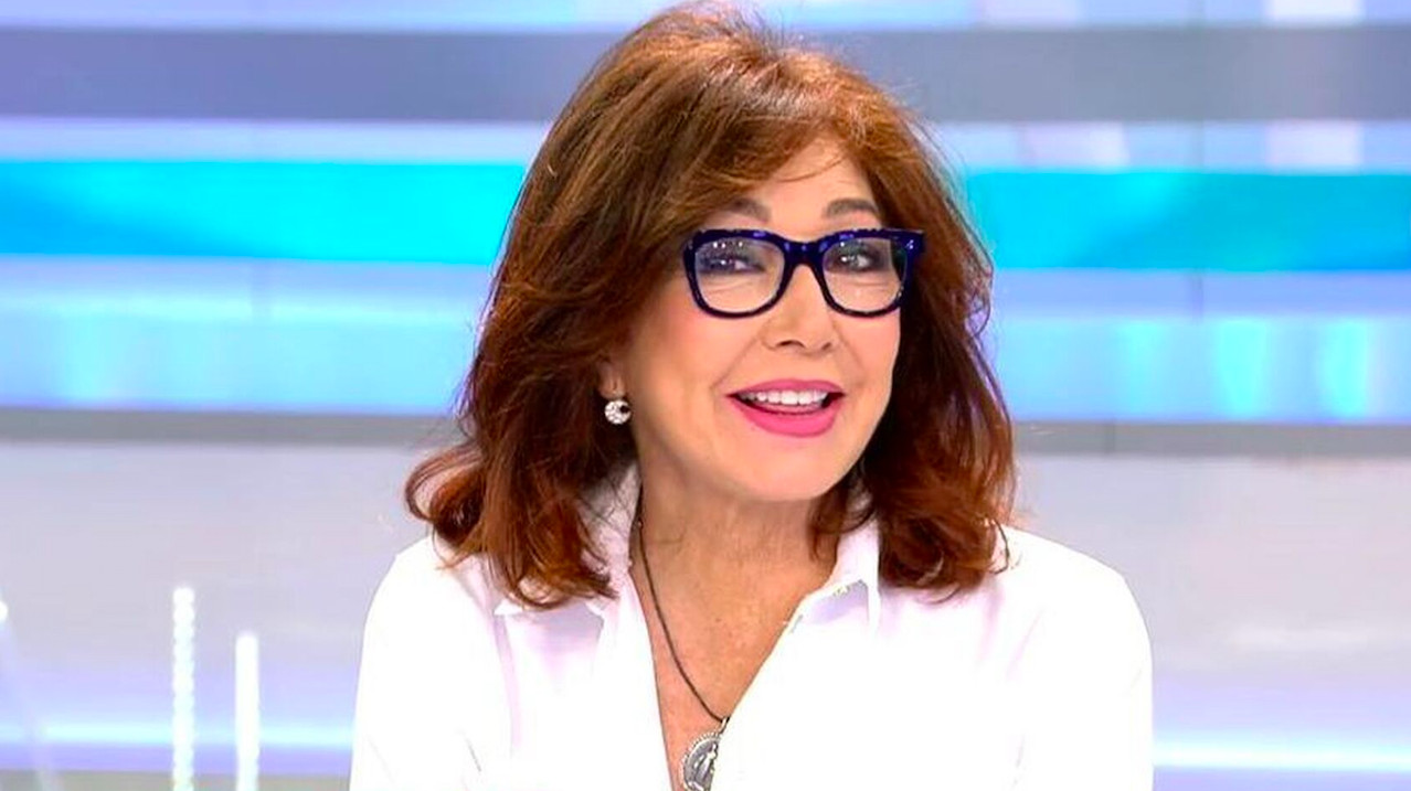 Ana Rosa Quintana al frente de 'El Programa de Ana Rosa' / MEDIASET