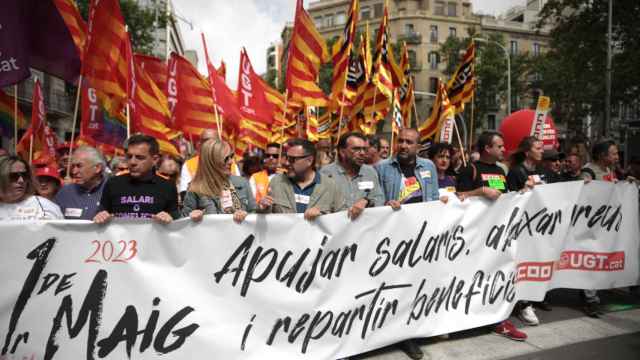 Los líderes de los sindicatos, en la cabecera de la manifestación del 1-M en Barcelona / EP