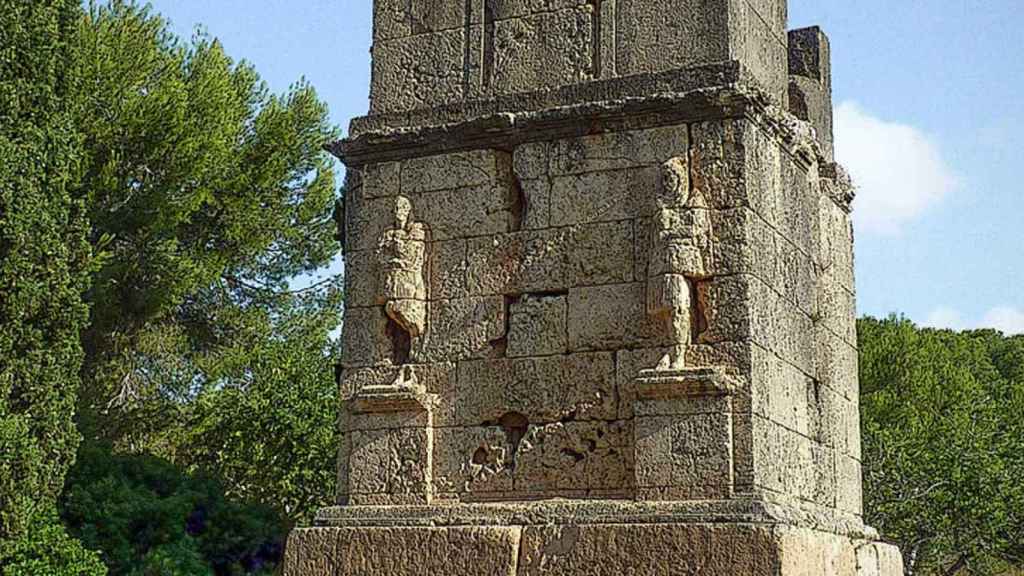 Parte de la Torre de los Escipiones afectada por el rayo, en una imagen de archivo / RAFAEL DP - WIKIMEDIA COMMONS (CC BY-SA 2.0)