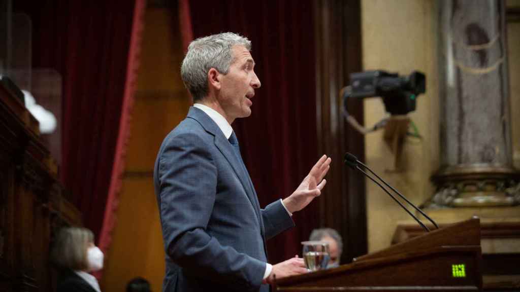 El 'conseller' de Educación, Josep Gonzàlez-Cambray, a quien el Consejo Escolar de Cataluña critica por el cambio del calendario escolar / EUROPA PRESS