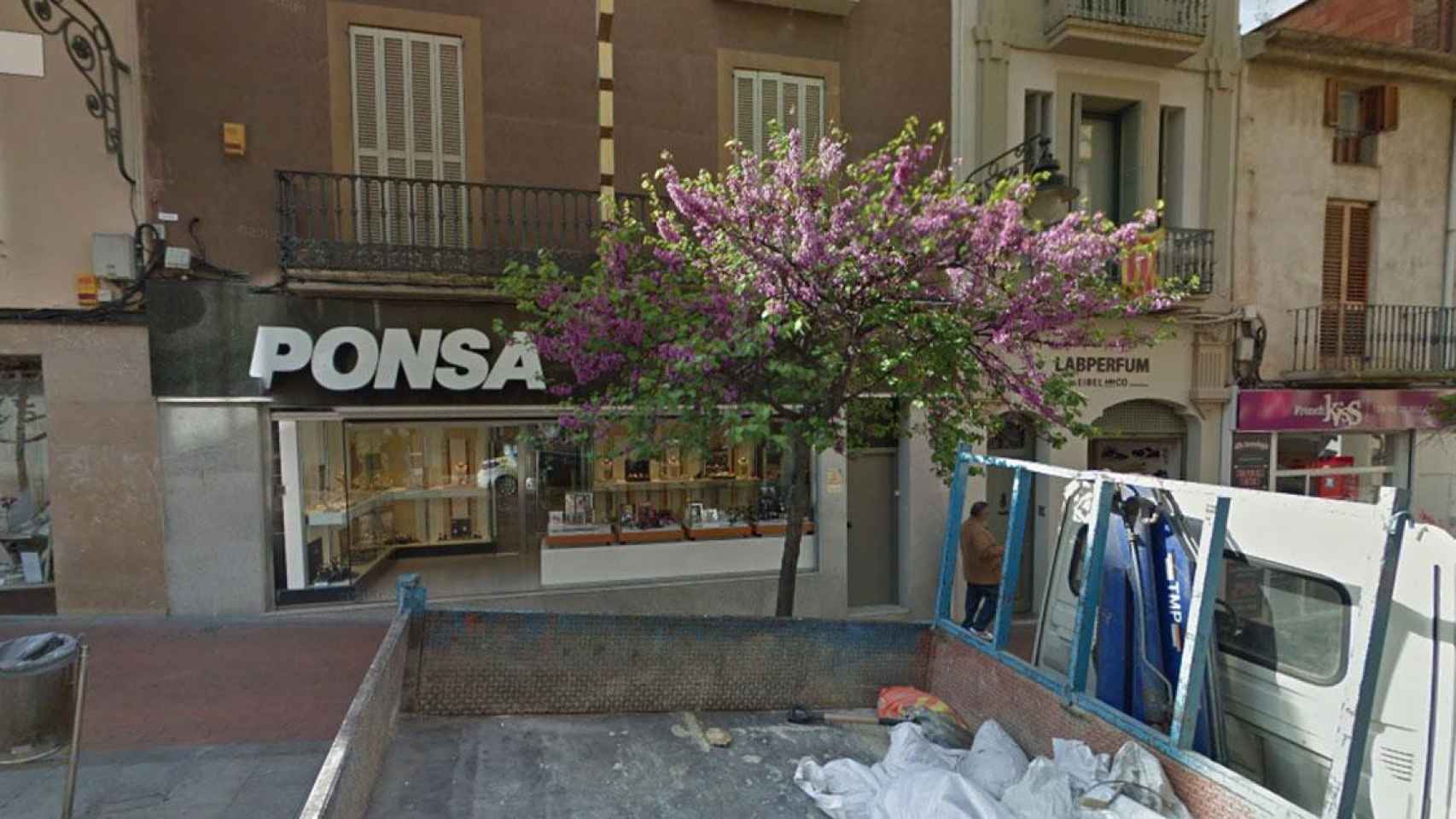 Joyería Ponsa en Terrassa, donde ha tenido lugar el robo / GOOGLE